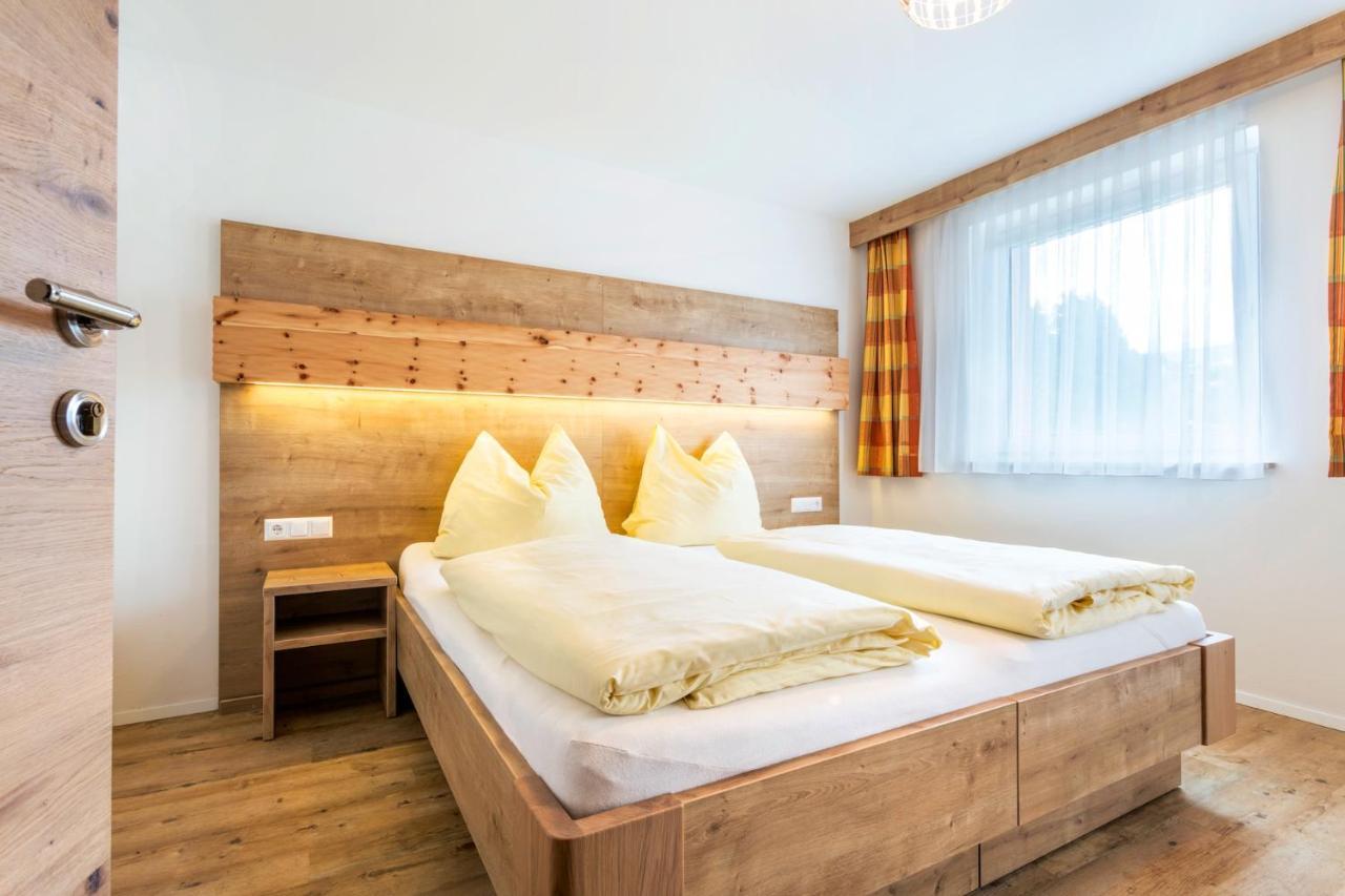 Pension Ahorn Saalbach-Hinterglemm Zewnętrze zdjęcie