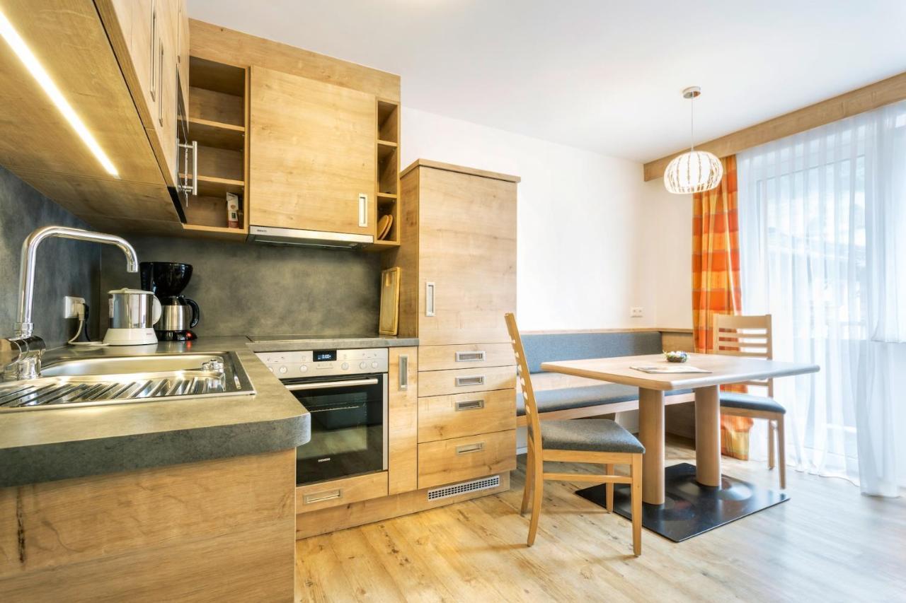 Pension Ahorn Saalbach-Hinterglemm Zewnętrze zdjęcie