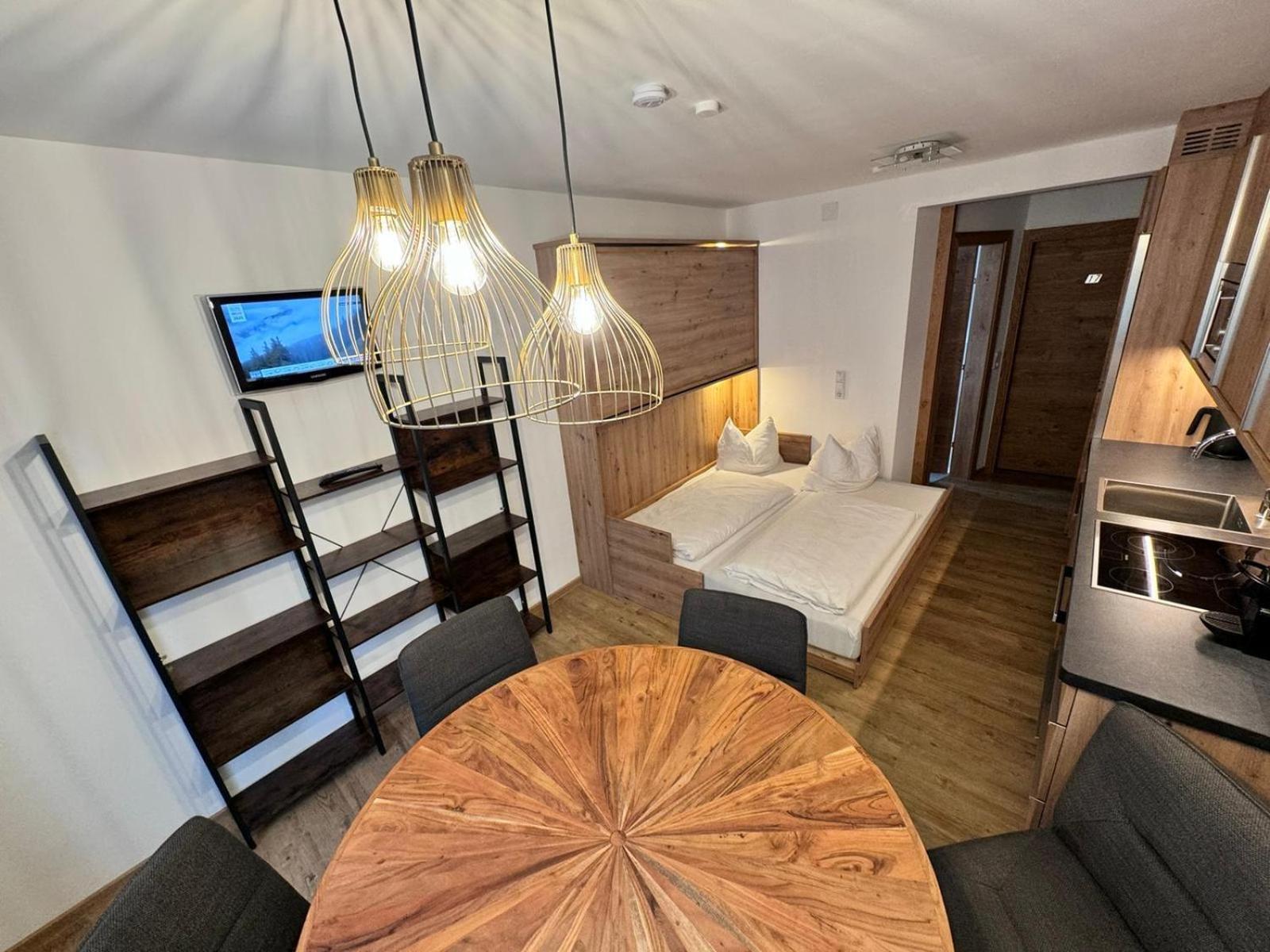 Pension Ahorn Saalbach-Hinterglemm Zewnętrze zdjęcie