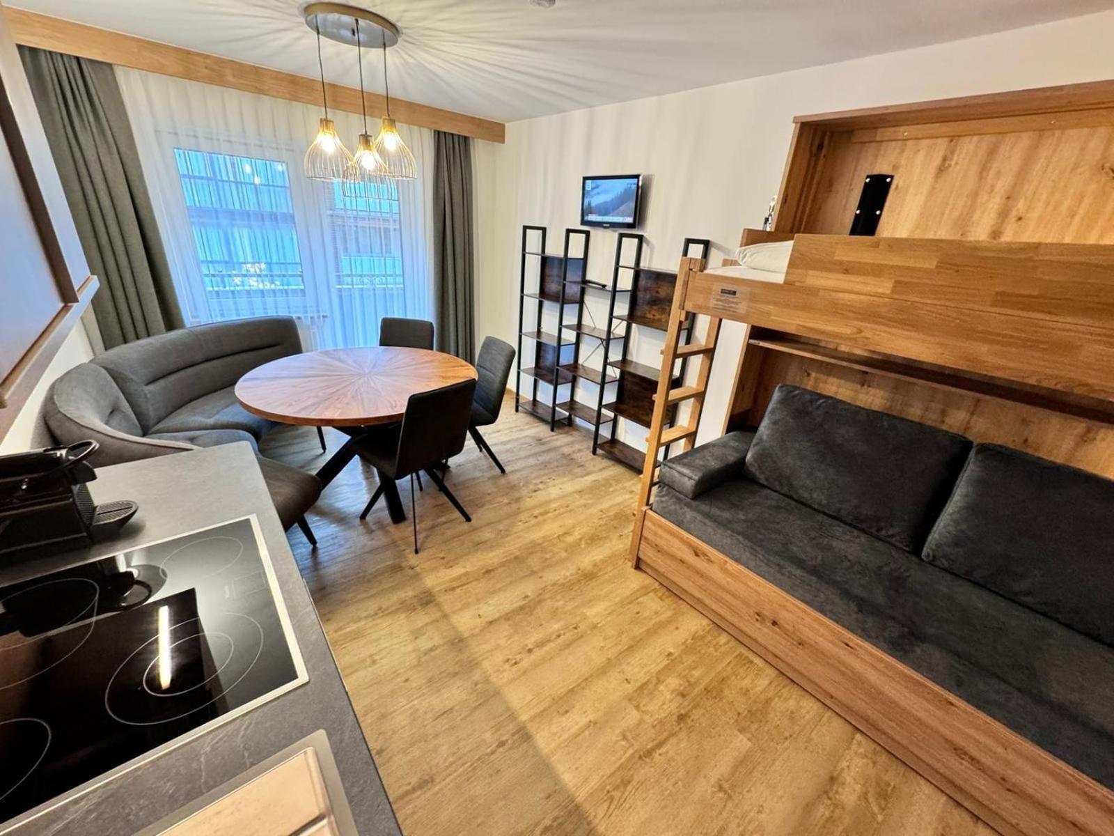 Pension Ahorn Saalbach-Hinterglemm Zewnętrze zdjęcie